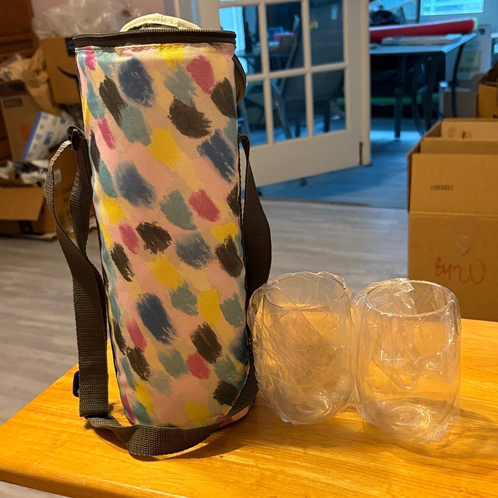 Insulated Wine Bottle Carrier with Two Stemless Glasses - Multicolor